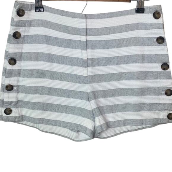 Loft Shorts Women's Size 2 Grey White Striped Sailor Button Detail 100% Cotton - Picture 1 of 4